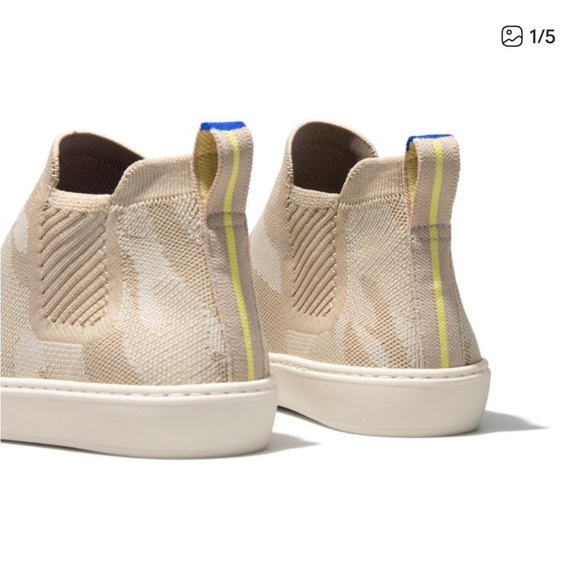 Rothys The Chelsea Beige Sand Camo Fabric High Top Sneaker Boots 7.5 - Picture 3 of 8